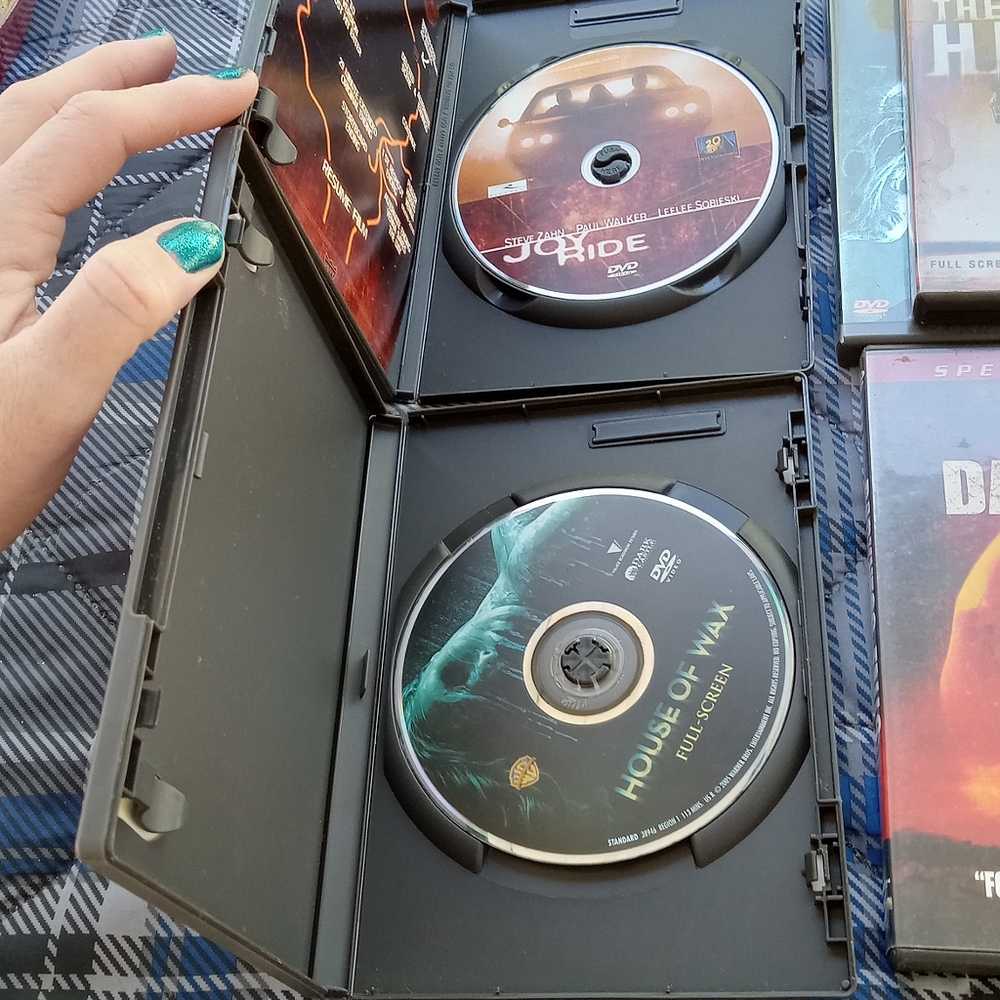 Horror/Thiller Movie DVD Collection - Picture 5 of 7